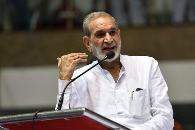 congress leader sajjan kumar congress leader sajjan kumar