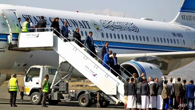 a huthi rebel delegation returns to the yemen capital on december 14 2019 from peace talks in sweden photo afp a huthi rebel delegation returns to the yemen capital on december 14 2019 from peace talks in sweden photo afp