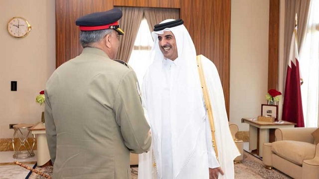 emir of qatar sheikh tamim bin hamad al thani greets army chief general qamar javed bajwa photo ispr