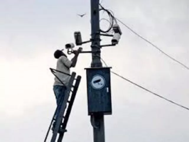 the safe city project which saw some 1 900 closed circuit television cameras cctv installed across the federal capital had been inaugurated by the then interior minister chaudhry nisar ali khan in june 2016 photo file the safe city project which saw some 1 900 closed circuit television cameras cctv installed across the federal capital had been inaugurated by the then interior minister chaudhry nisar ali khan in june 2016 photo file