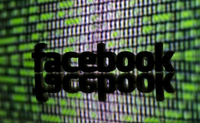 facebook shares drop as data privacy fallout spreads facebook shares drop as data privacy fallout spreads