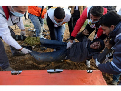 israeli forces shoot dead gaza teen during border protest