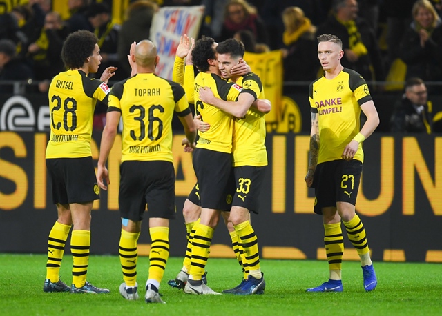 Dortmund beat 'Gladbach to become 'autumn champions'