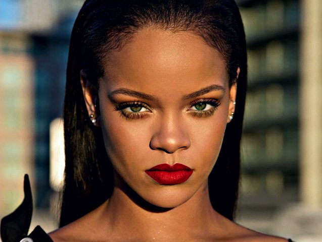Rihanna to drop new album next year