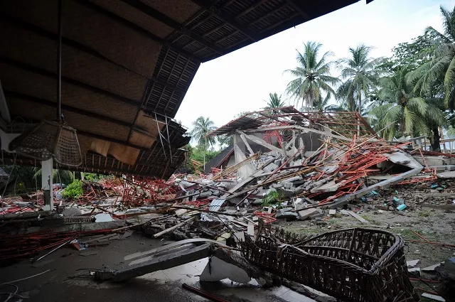 damaged buildings at the mutiara carita cottages in carita in banten province on december 24 2018 two days after a tsunami photo afp damaged buildings at the mutiara carita cottages in carita in banten province on december 24 2018 two days after a tsunami photo afp