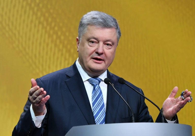 ukrainian president petro poroshenko speaks during a press conference in kiev ukraine photo afp