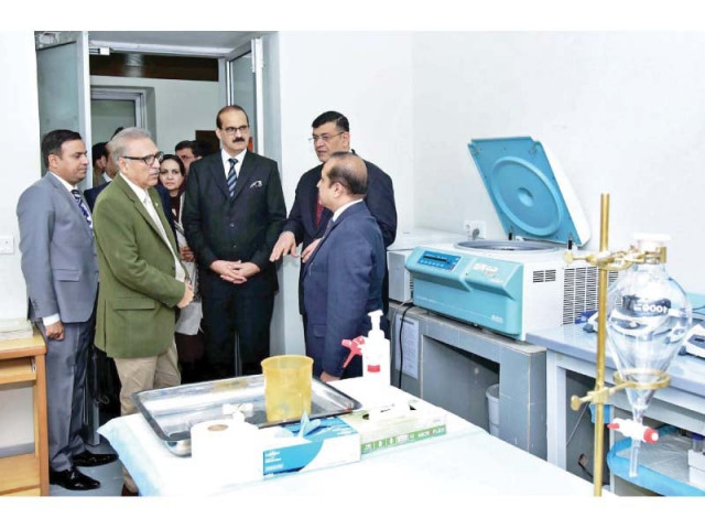 president dr arif alvi visited national institue of health and was briefed about the working of the facility photo online
