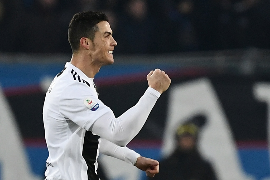 top of the table ronaldo 039 s efforts keep juventus unbeaten in serie a ahead of the final game before the winter break against sampdoria on saturday photo afp