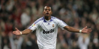 robinho swaps sivasspor for istanbul s basaksehir