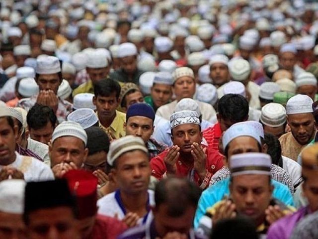 in india private firms open rooftops to muslim workers for friday prayers