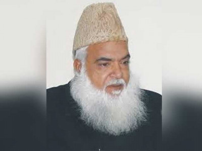 detained tlp leader pir afzal qadri hospitalised owing to heart condition detained tlp leader pir afzal qadri hospitalised owing to heart condition