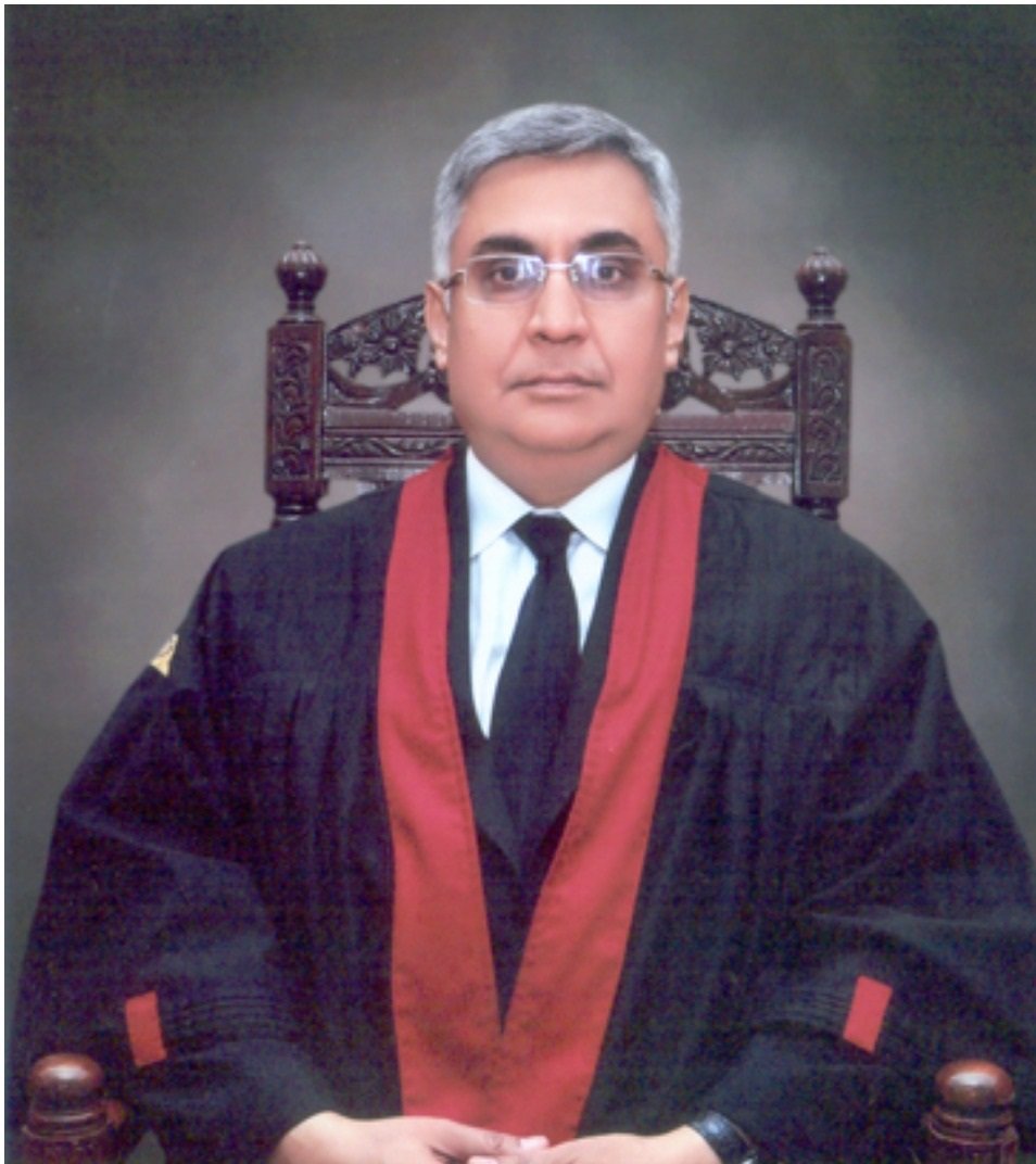 justice farrukh irfan khan photo sc