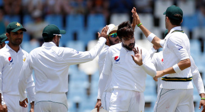 struggling pakistan aim to break through lion s den of criticism struggling pakistan aim to break through lion s den of criticism