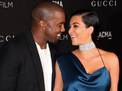 kim kardashian kanye west expecting fourth child via surrogacy reports