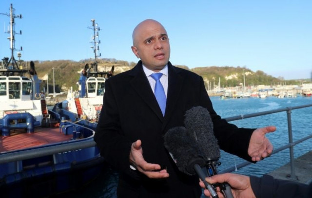 britain 039 s home secretary sajid javid said almost all those who have made it across the channel have requested asylum but he questioned whether someone who had left the safety of france could be a quot genuine asylum seeker quot photo afp britain 039 s home secretary sajid javid said almost all those who have made it across the channel have requested asylum but he questioned whether someone who had left the safety of france could be a quot genuine asylum seeker quot photo afp