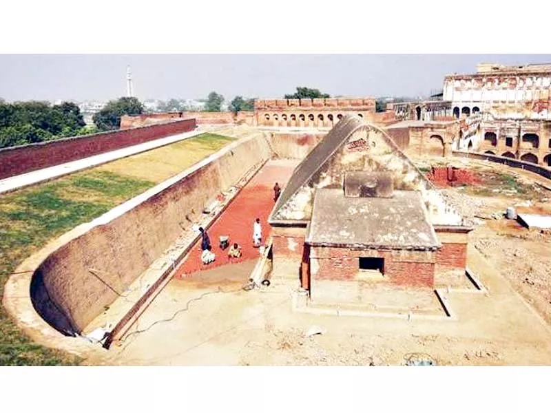 a combination of pictures show a view of lahore fort before above and after excavation work photos express a combination of pictures show a view of lahore fort before above and after excavation work photos express