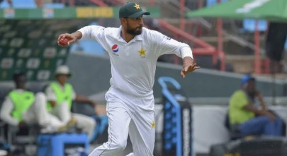 watch shan masood over the moon after cleaning up markram watch shan masood over the moon after cleaning up markram