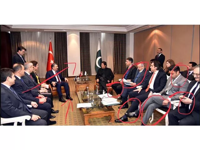 viral photo shows shocking body language of pakistani delegation visiting ankara photo twitter talathussain viral photo shows shocking body language of pakistani delegation visiting ankara photo twitter talathussain
