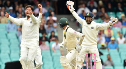 india force australia follow on before bad light ends play india force australia follow on before bad light ends play