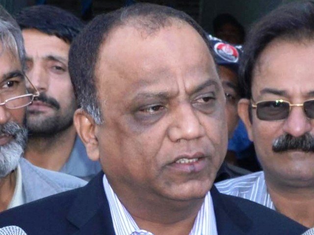 court issues non bailable arrest warrant for rauf farooqi