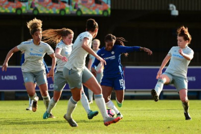 colombian football club president apologizes over lesbian barb colombian football club president apologizes over lesbian barb