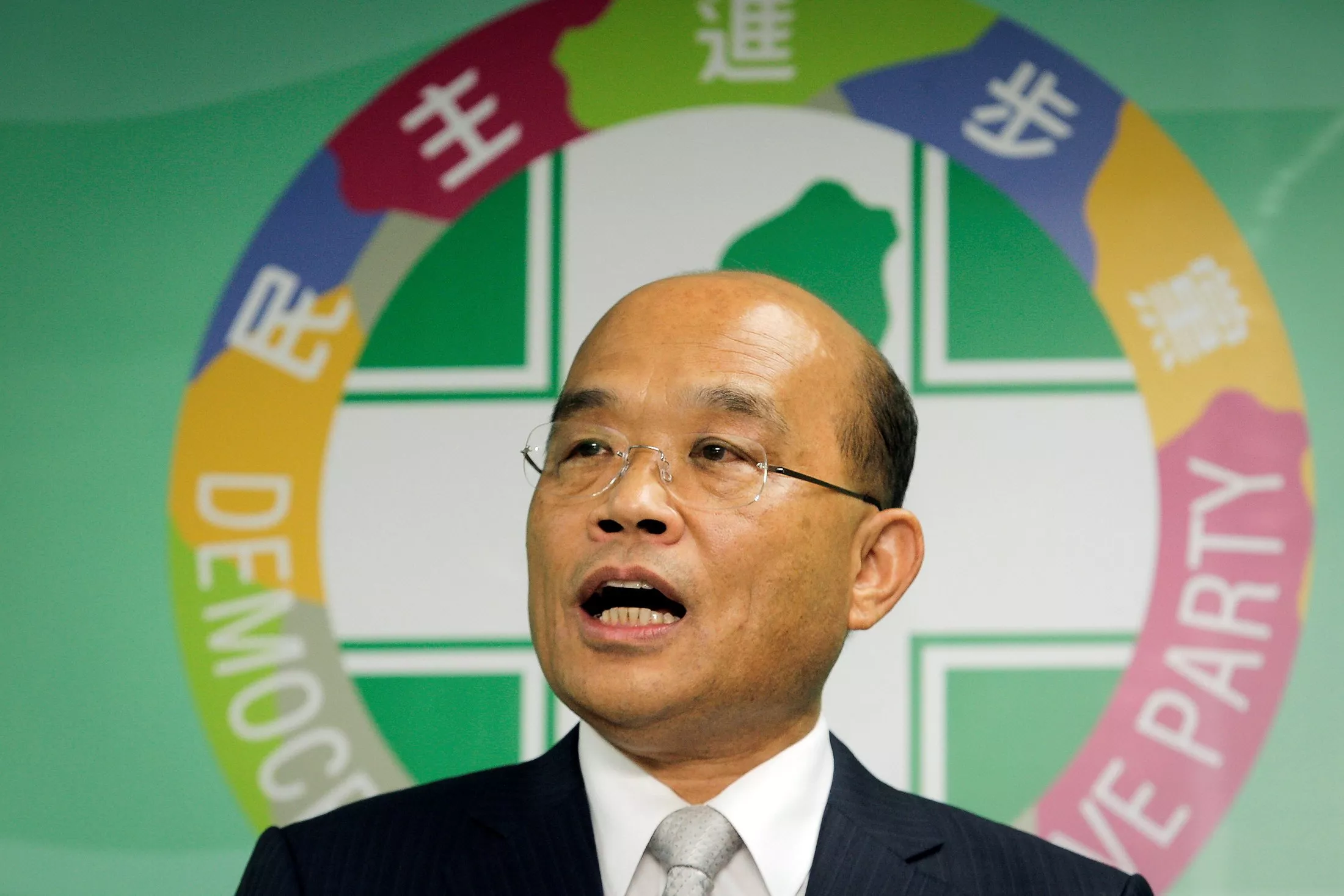 file photo su tseng chang of taiwan 039 s democratic progressive party dpp gives a speech during a news conference in taipei taiwan may 30 2012 reuters yi ting chung file picture file photo su tseng chang of taiwan 039 s democratic progressive party dpp gives a speech during a news conference in taipei taiwan may 30 2012 reuters yi ting chung file picture