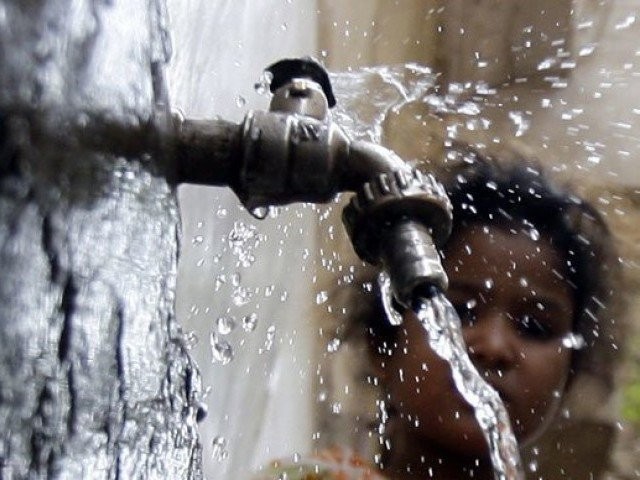 sindh govt seeks extension in water commission s mandate