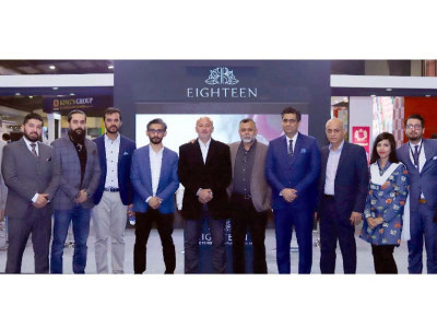 eighteen team at real estate expo 2019 eighteen team at real estate expo 2019