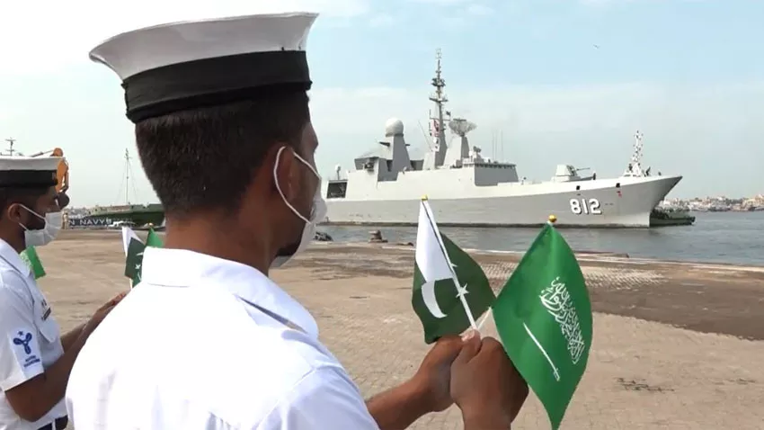 watch pak saudi joint naval drill naseem al bahr xiii kicks off watch pak saudi joint naval drill naseem al bahr xiii kicks off