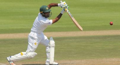 johannesburg test pakistan positive while chasing daunting target