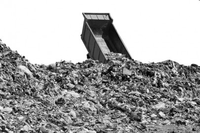 peshawar s trash heaps to be turned into parks