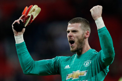 solskjaer hails de gea as united dig deep to beat spurs