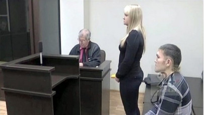 man stabbed 13 times by girlfriend proposes to her in court