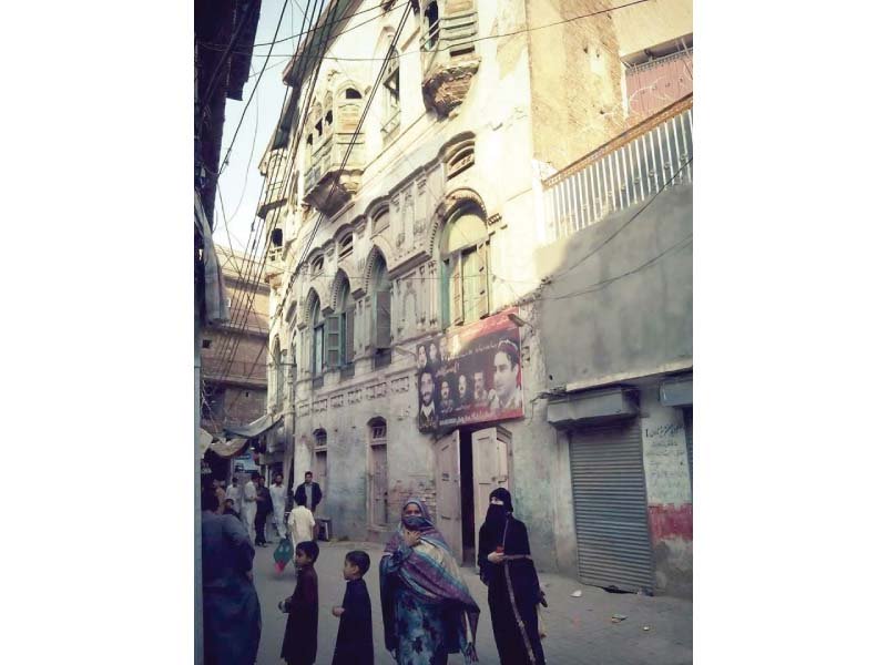 a heritage building in peshawar photo express