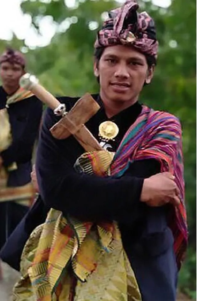 purnama hits wife leading to argument after which she pours petrol on him set him on fire photo courtesy asia wire purnama hits wife leading to argument after which she pours petrol on him set him on fire photo courtesy asia wire