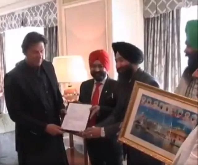 representatives of sikh community meet the visiting premier in qatar photo pti twitter representatives of sikh community meet the visiting premier in qatar photo pti twitter