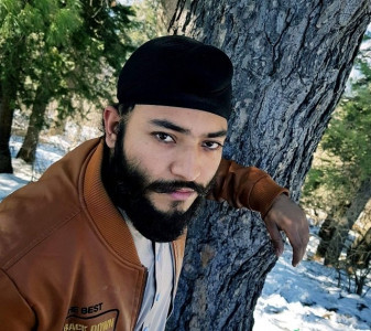 sikh biker challaned for not wearing helmet despite exemption