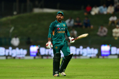 sarfraz in hot water over alleged racist remarks during second odi