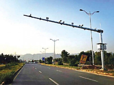 police deny photos are of islamabad police deny photos are of islamabad