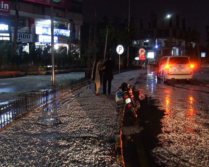 hailstorm rain hit lahore on wednesday photo express