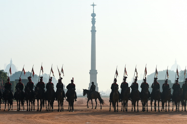 indian soldiers of the president 039 s bodyguard regiment drill at the presidential palace in new delhi photo afp