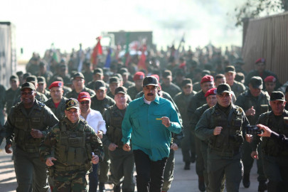 as west turns on him venezuela s maduro flexes military muscle