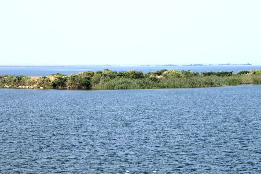 keenjhar lake located 122km away from karachi is the second largest fresh water lake in pakistan photo sarah munir