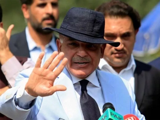 opposition leader flays pti govt for considering holy pilgrimage as profit earning option photo reuters file opposition leader flays pti govt for considering holy pilgrimage as profit earning option photo reuters file