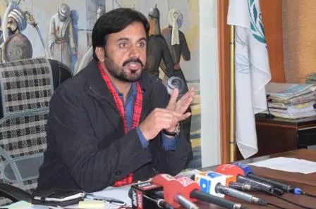 qmc administrator ghulam farooq langove during a press conference photo online qmc administrator ghulam farooq langove during a press conference photo online