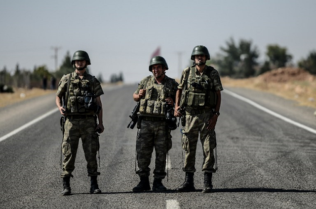 illustrative image of turkish soldiers standing guard near the turkish syrian border on september 4 2015 photo afp illustrative image of turkish soldiers standing guard near the turkish syrian border on september 4 2015 photo afp