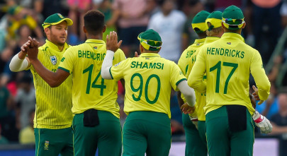 south africa clinch series after thrilling finish in second t20i south africa clinch series after thrilling finish in second t20i