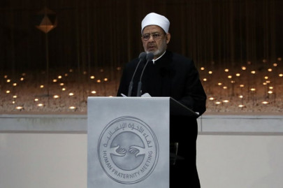 al azhar s imam calls on muslims in the middle east to embrace christians al azhar s imam calls on muslims in the middle east to embrace christians