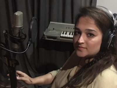 i can t walk but i can sing ayesha khan i can t walk but i can sing ayesha khan