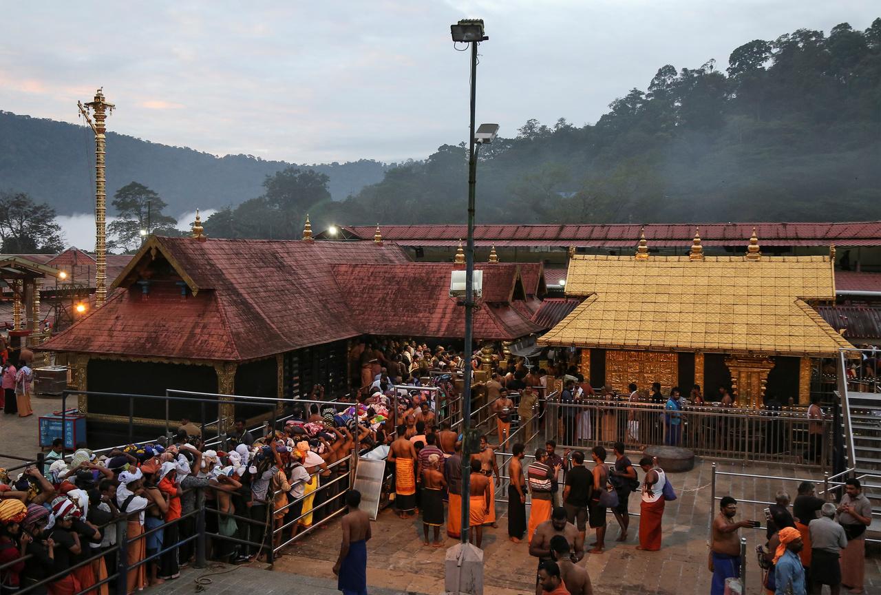 indian hindu temple board reverses opposition to entry of women photo reuters